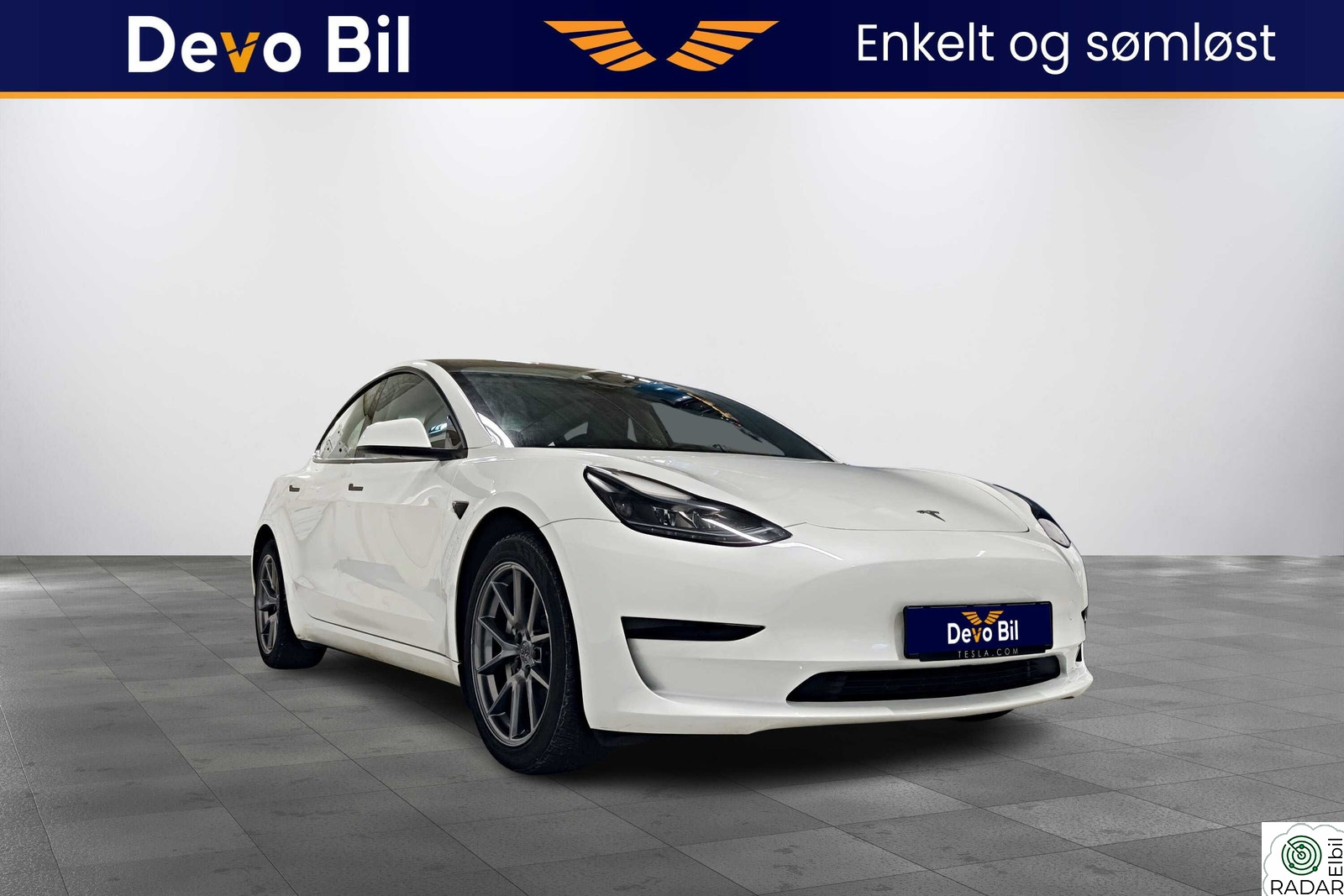 TESLA Model 3 Standard Range/ 491km/ Autopilot/ V.Pumpe/ Rattvarme