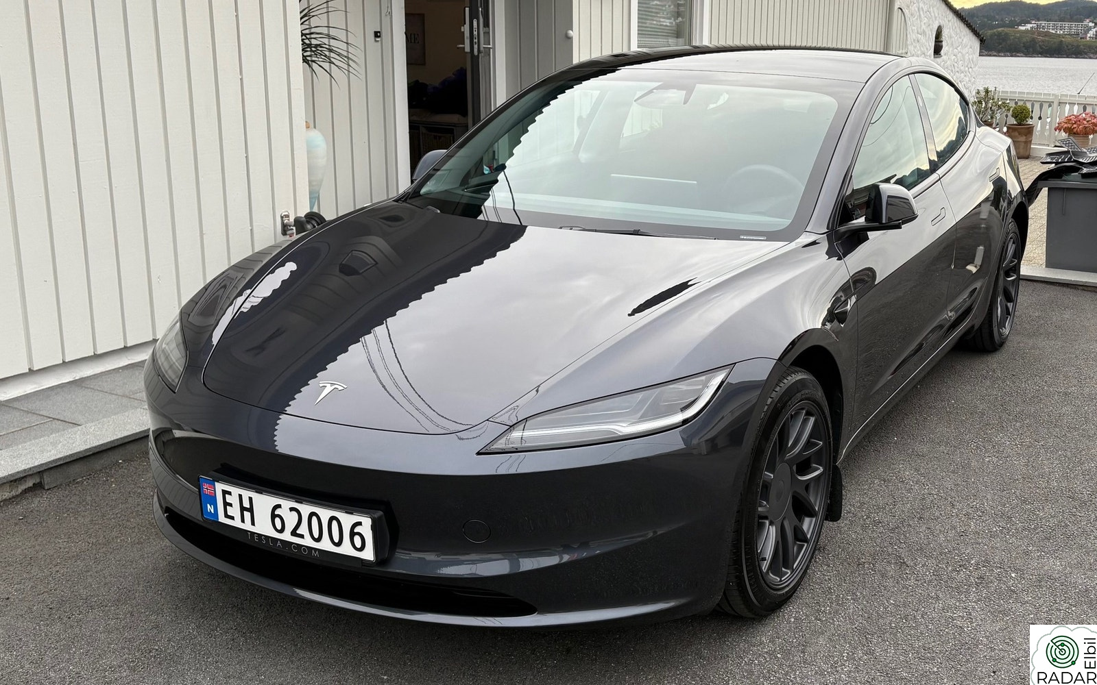 TESLA Model 3 HIGHLAND RWD 283hk