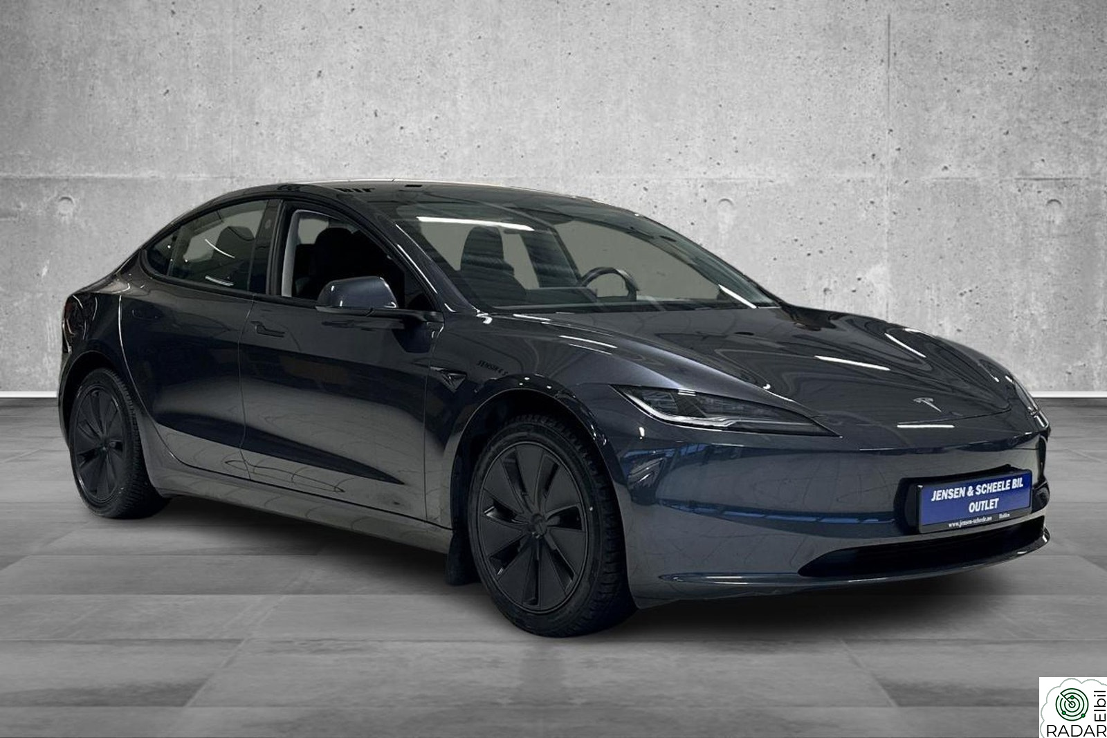 TESLA Model 3 Face lift. Varme ratt/seter, Ryggekamera, Navi, R-513km