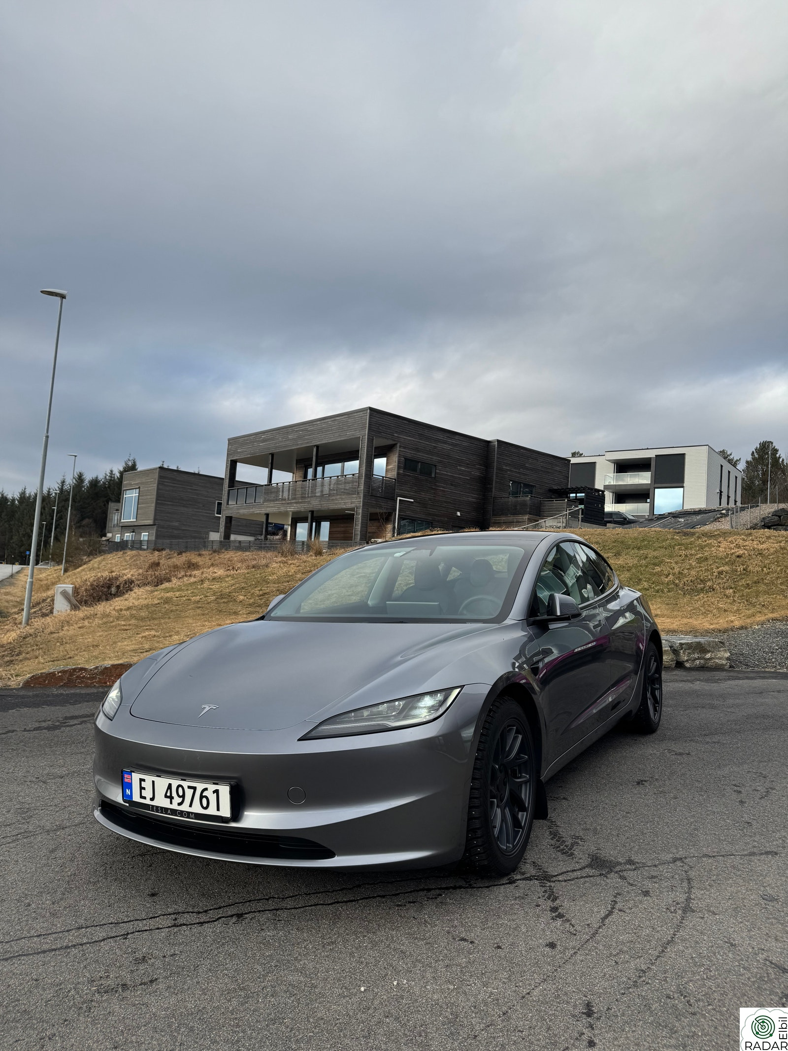 TESLA Model 3 RWD 283hk