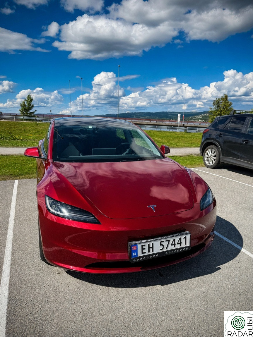 TESLA Model 3 RWD 283hk