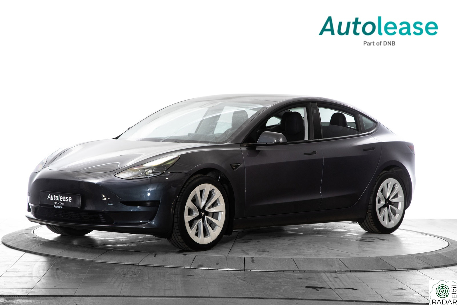 TESLA Model 3 Standard Range RWD 283hk , Enhanced Autopilot / He,