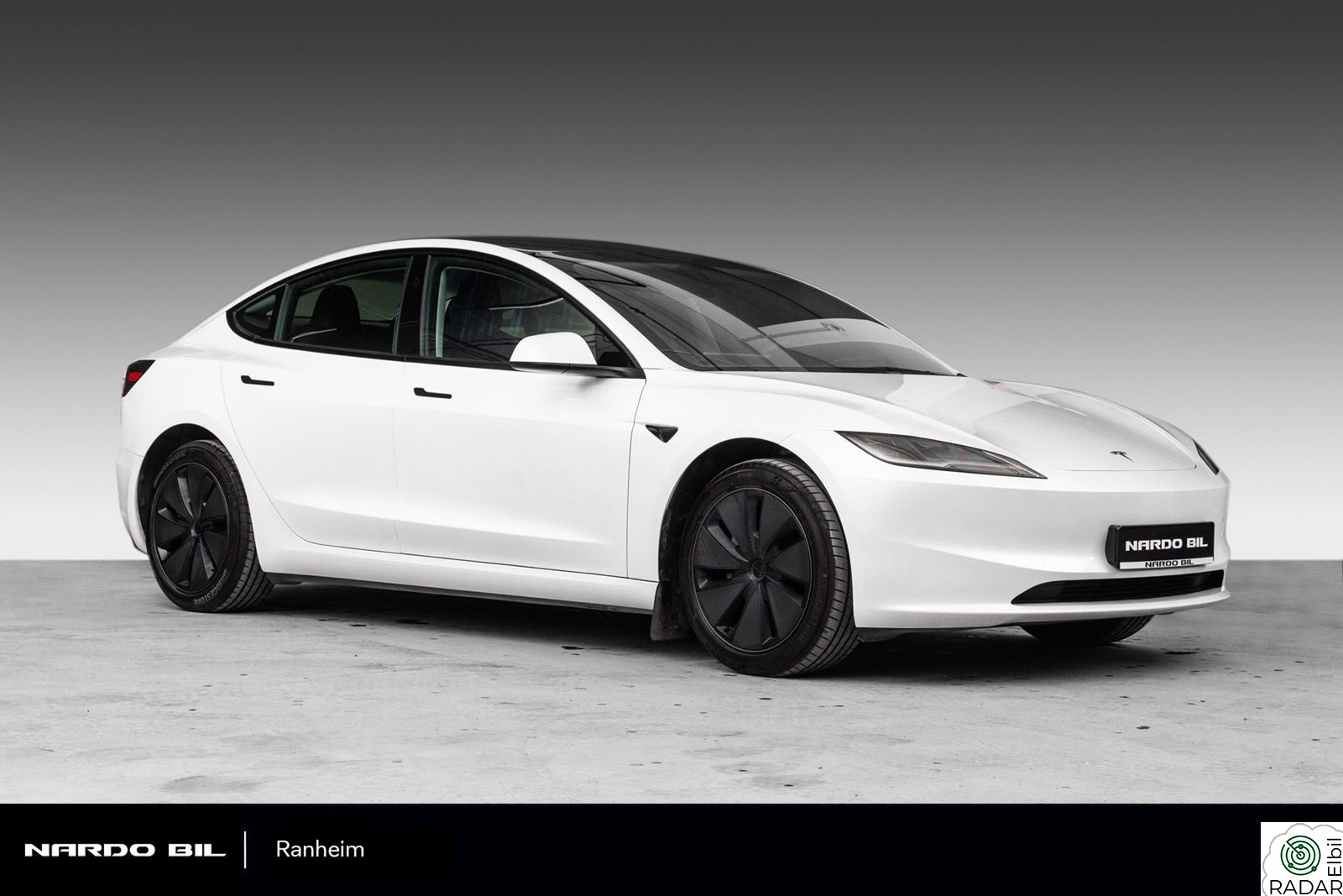TESLA Model 3 Highland/RWD/513KM/Autopilot