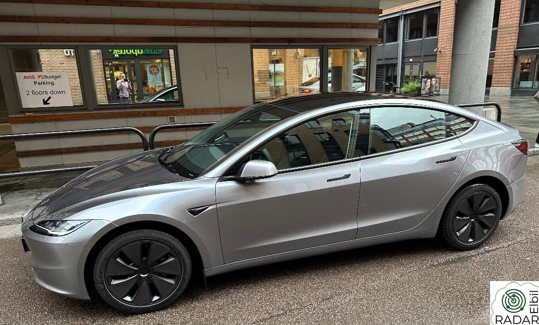 TESLA Model 3 RWD 283hk