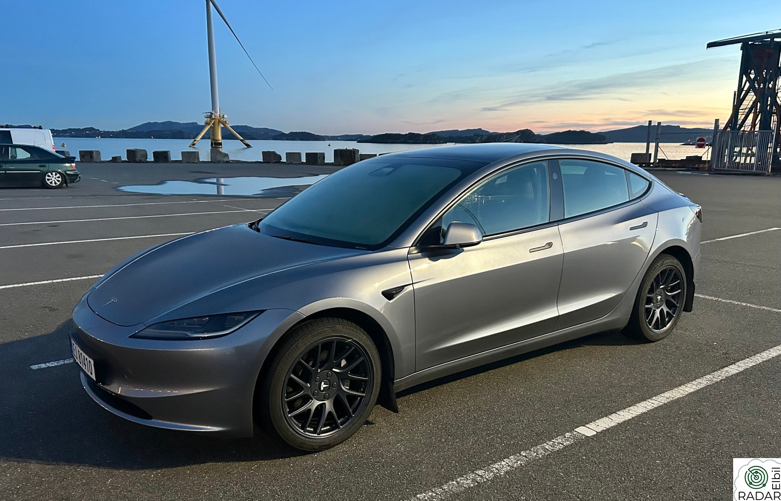 TESLA Model 3 RWD 283hk