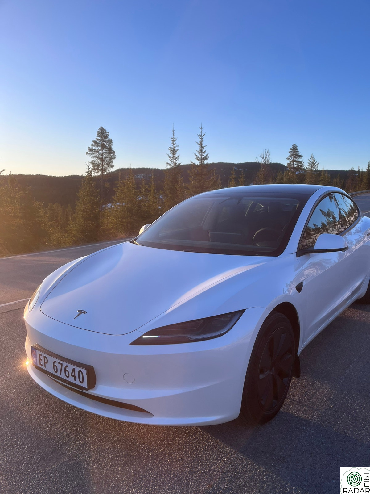 TESLA Model 3 RWD Premium, 283hk, To hjulsett