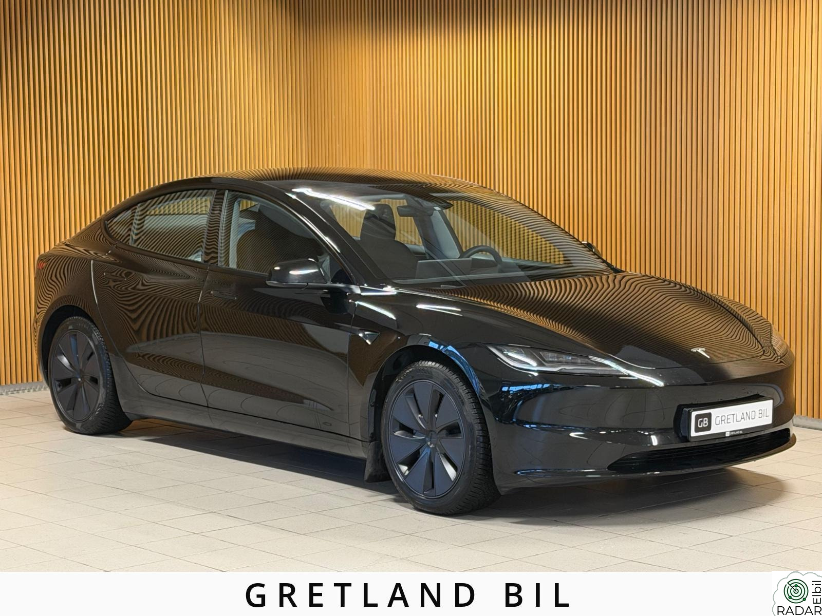 TESLA Model 3 RWD Highland