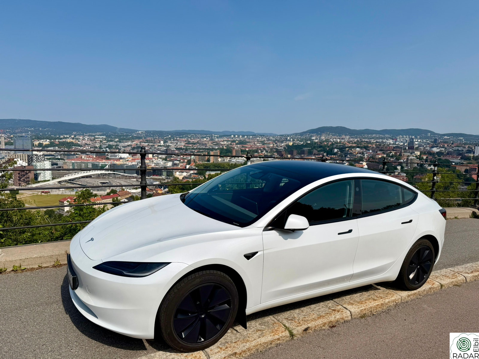 TESLA Model 3 LFP RWD Premium