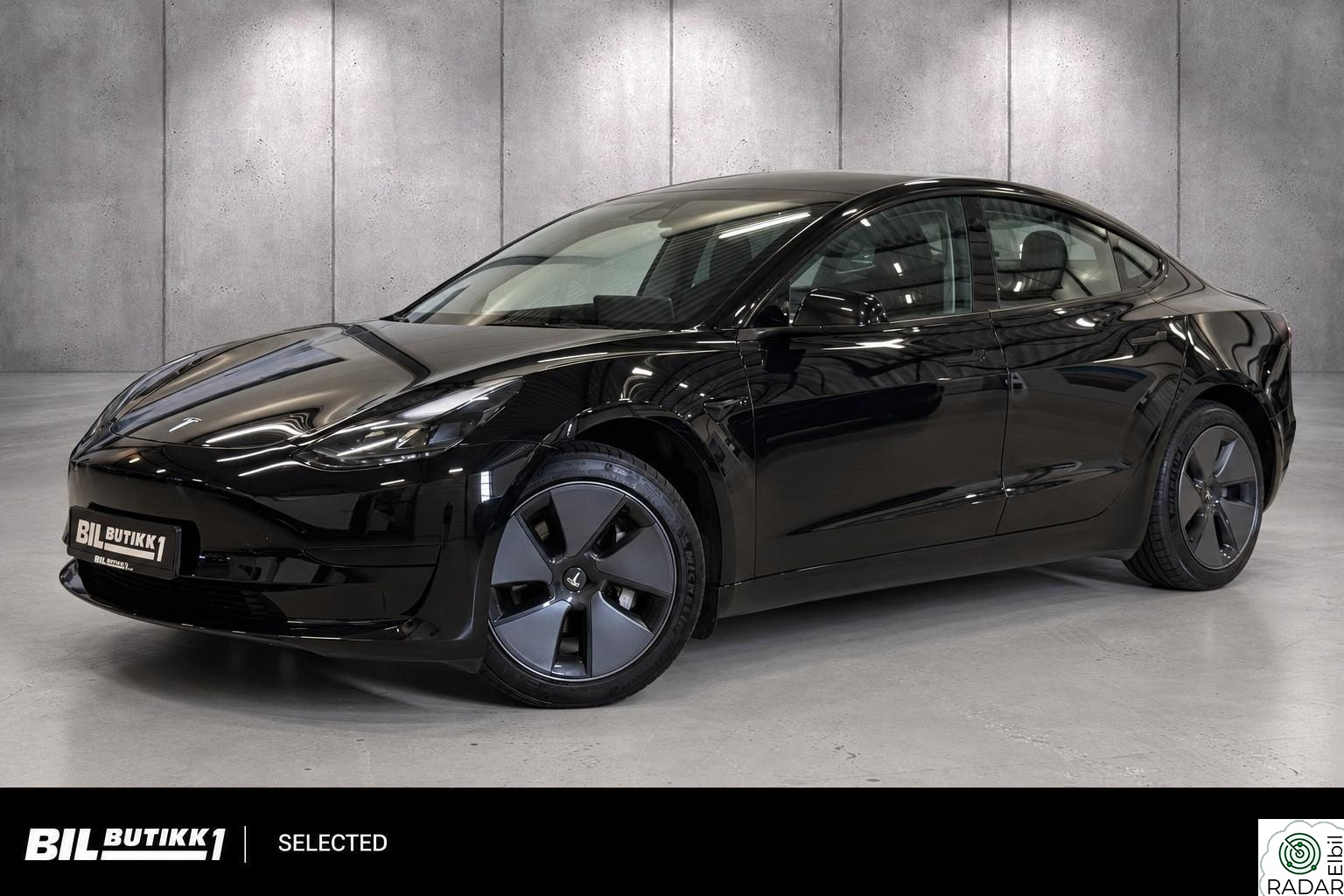 TESLA Model 3 SR ACC / Panorama / Lav km / Kamera / 1 eier++