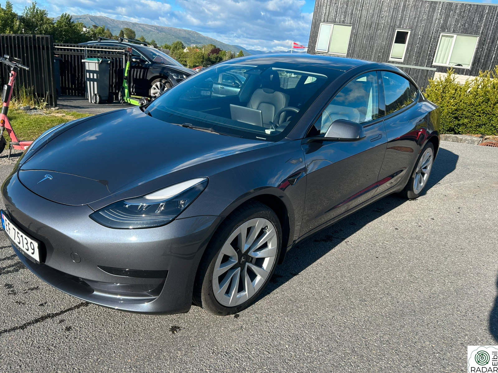 TESLA Model 3 RWD 283hk