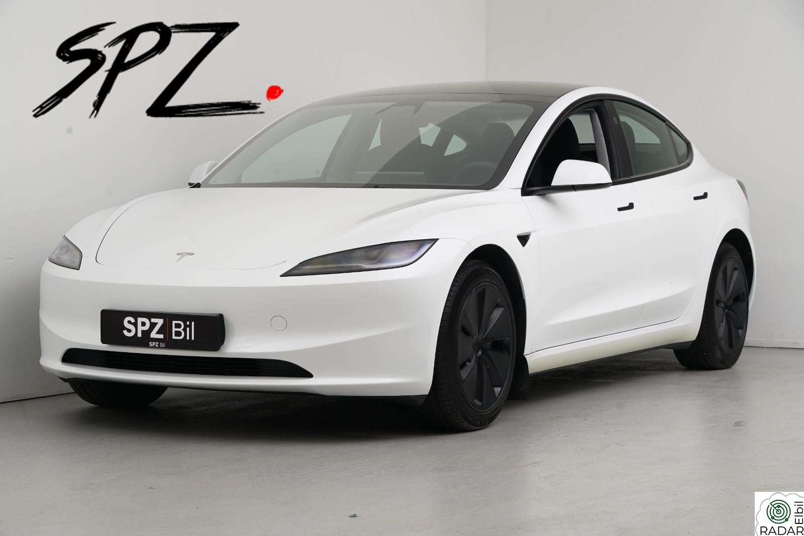 TESLA Model 3 RWD KROK ACC PANORAMA SKINN S+V HJUL NORSK BIL