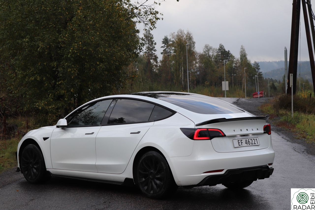 TESLA Model 3 RWD 283hk