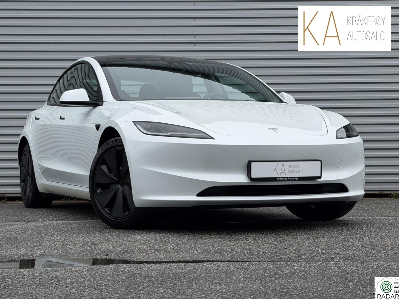 TESLA Model 3 HIGHLAND 513KM WLTP/PREMIUM/RWD/AUTOPILOT/PHOTON