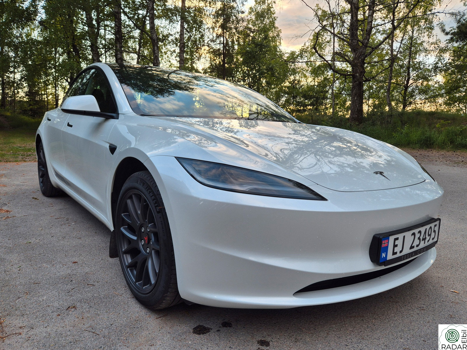 TESLA Model 3 RWD 283hk Pris kr. 5500.-