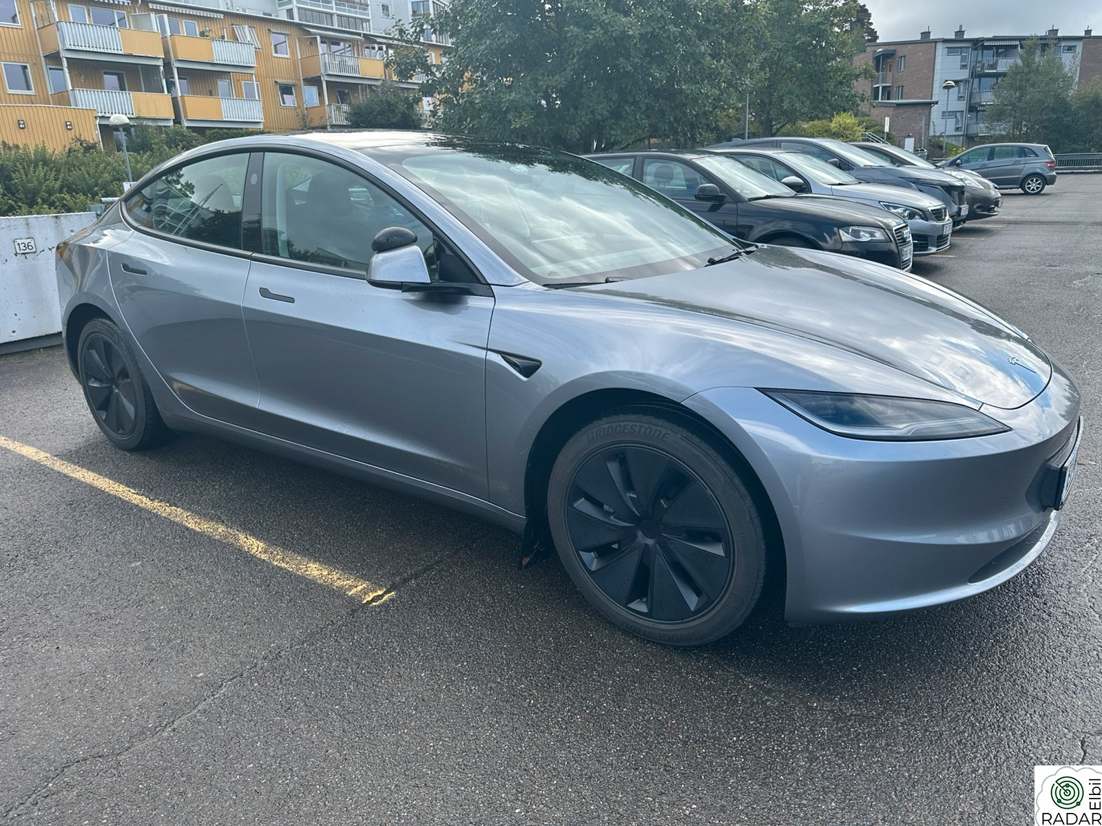 TESLA Model 3 RWD 283hk, QuickSilver, Vintermatter