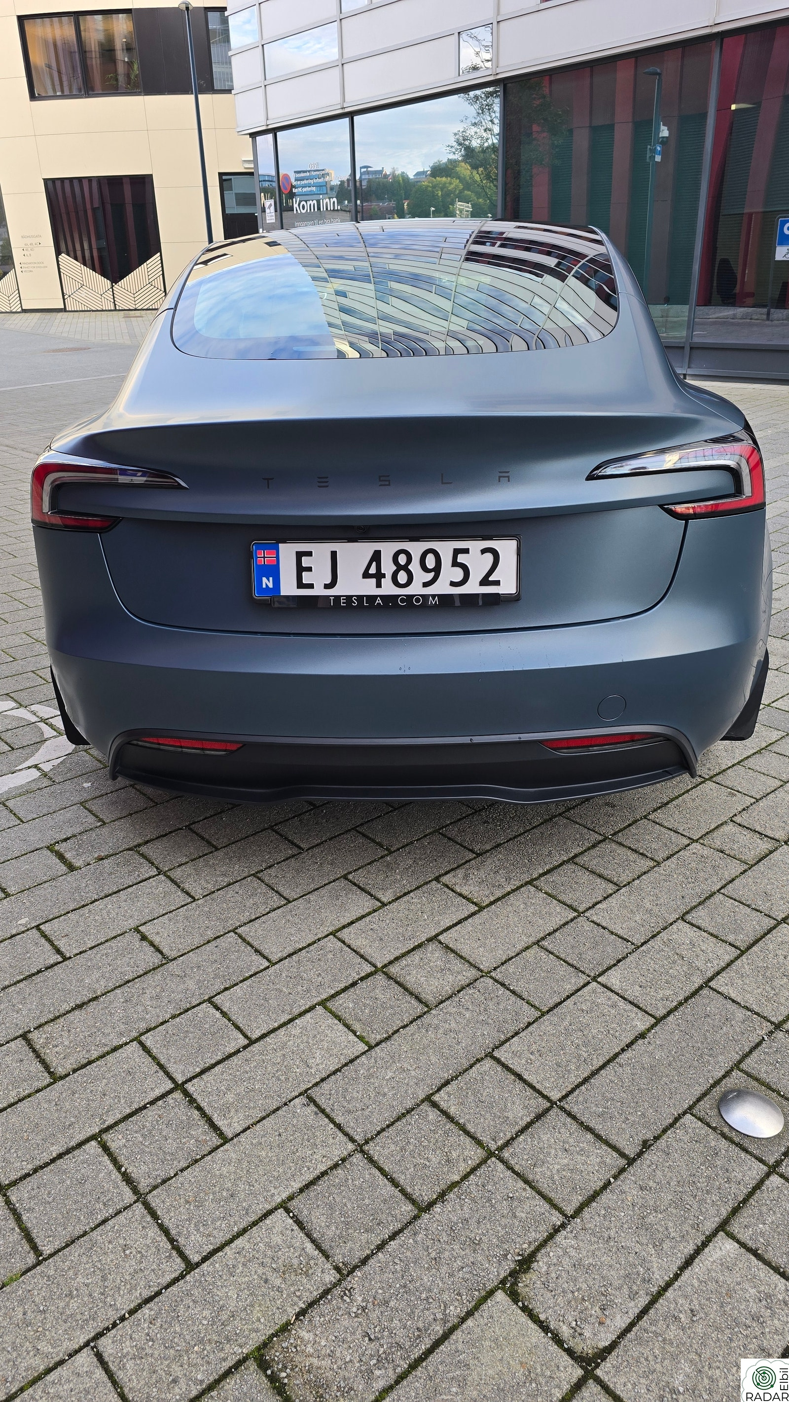 TESLA Model 3 Unik farge Folie+PPF 50.000kr Autopilot