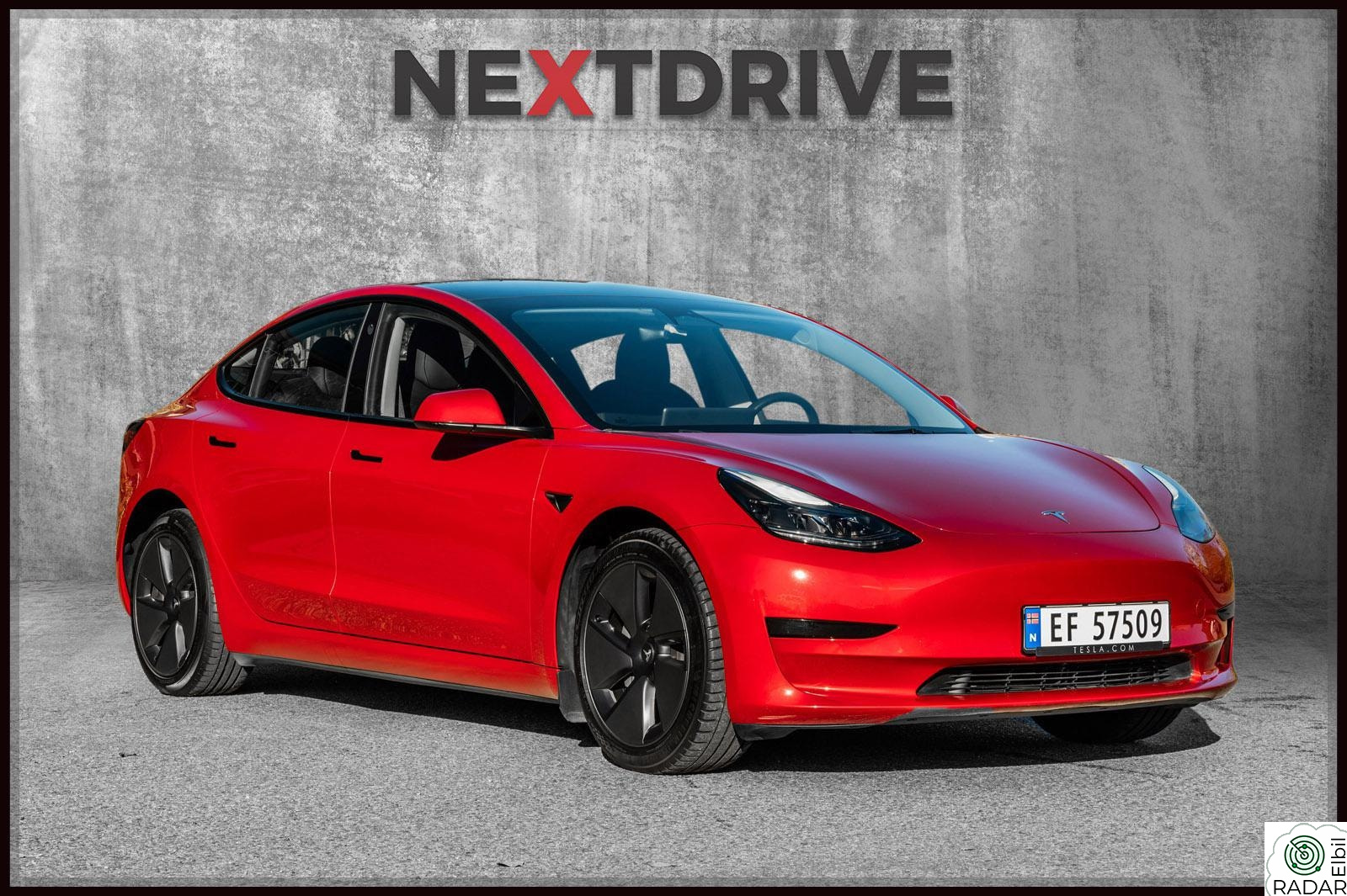 TESLA Model 3 SR / 554 km rekkevidde / RWD