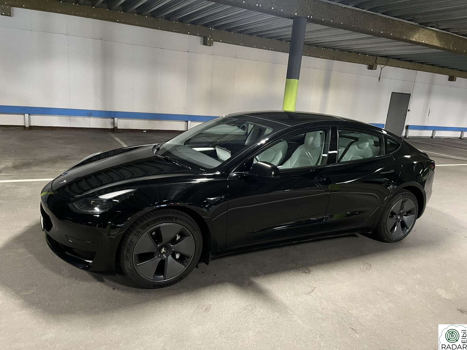 TESLA Model 3 RWD 283hk