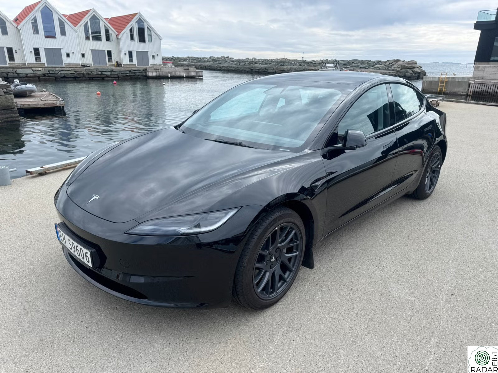 TESLA Model 3 RWD 283hk