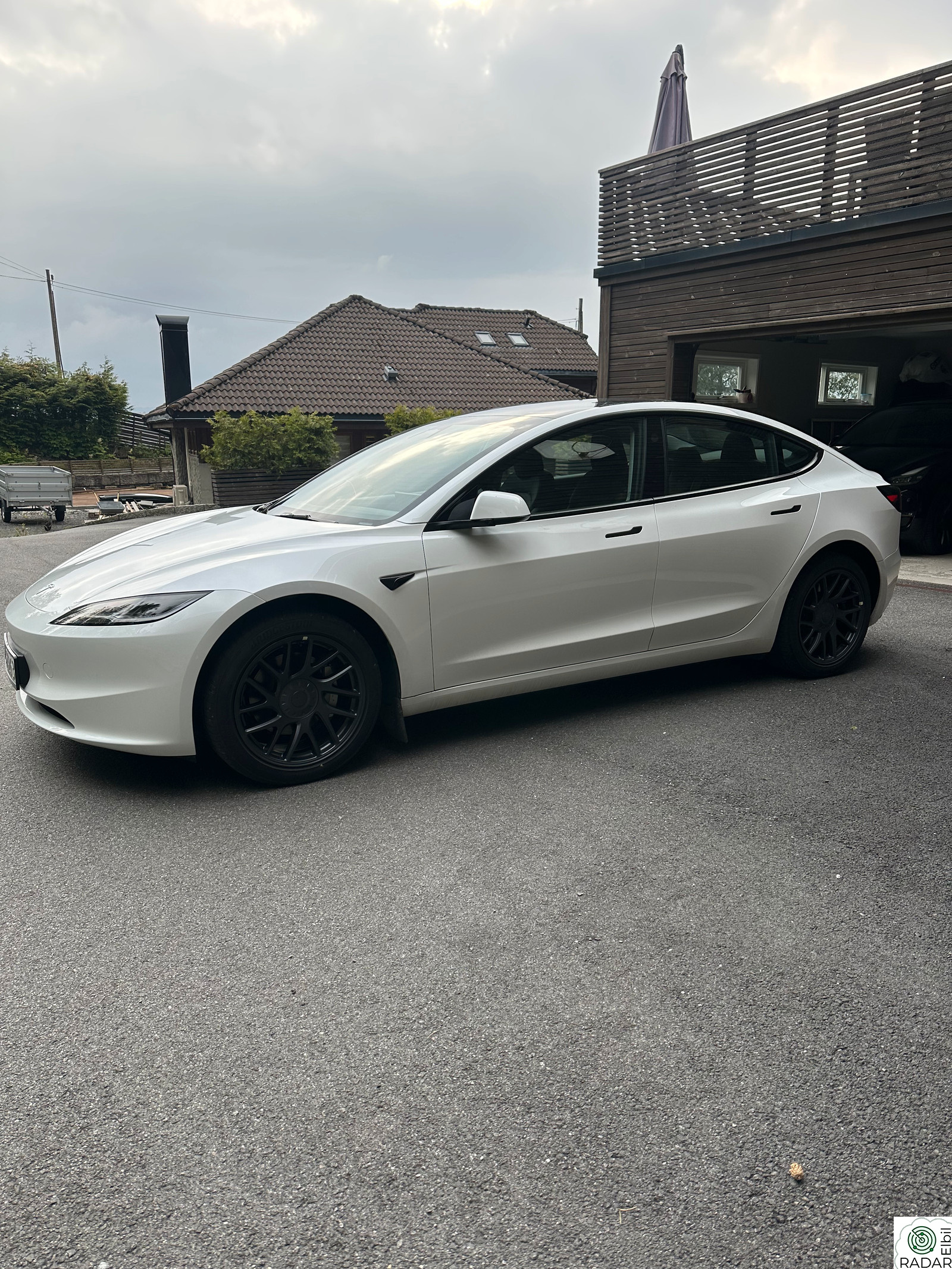 TESLA Model 3 RWD 283hk