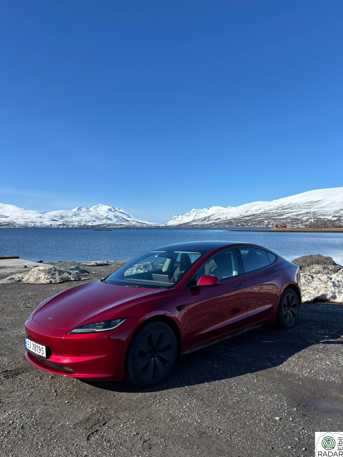 TESLA Model 3 Highland RWD Premium / Midnight Red / S+V