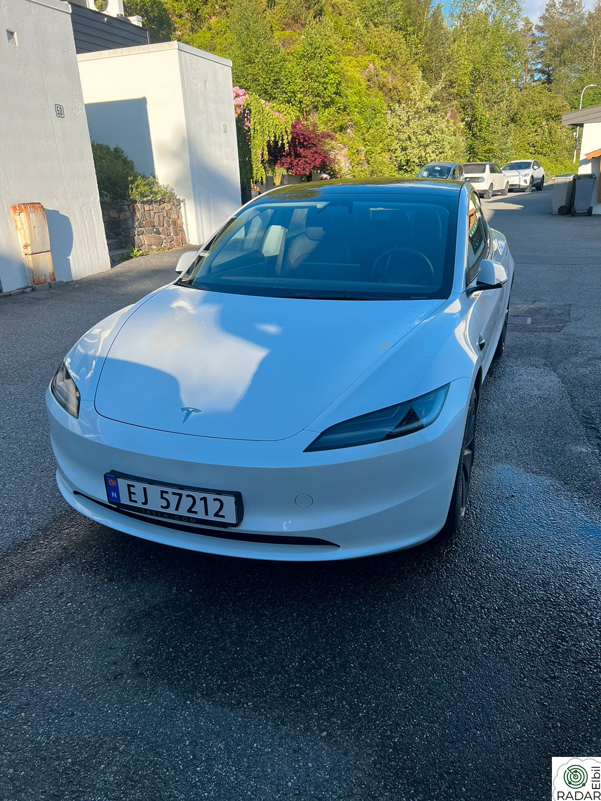 TESLA Model 3