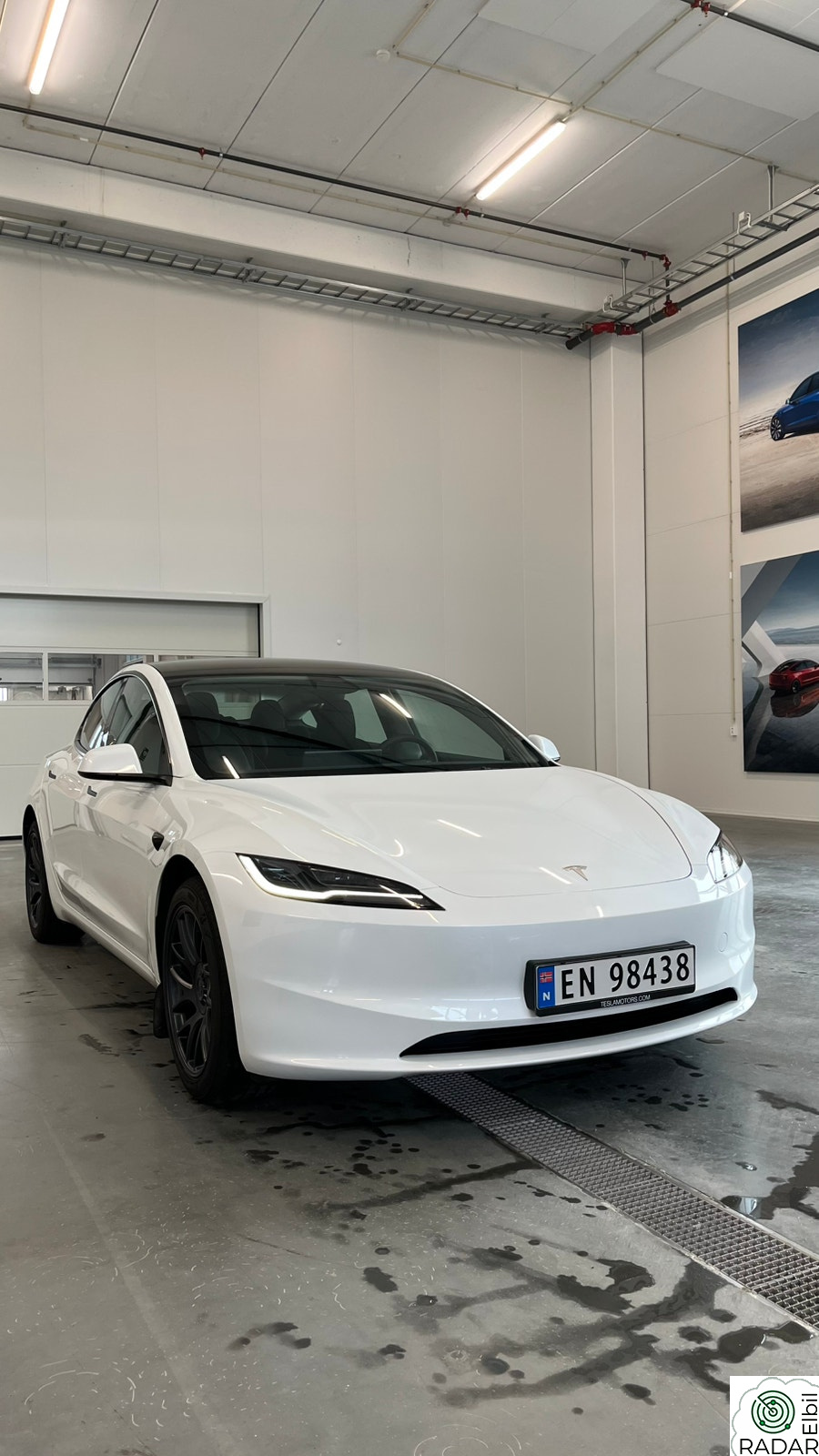 TESLA Model 3 Premium/Blinklysspak/Akustikkglass/AP4