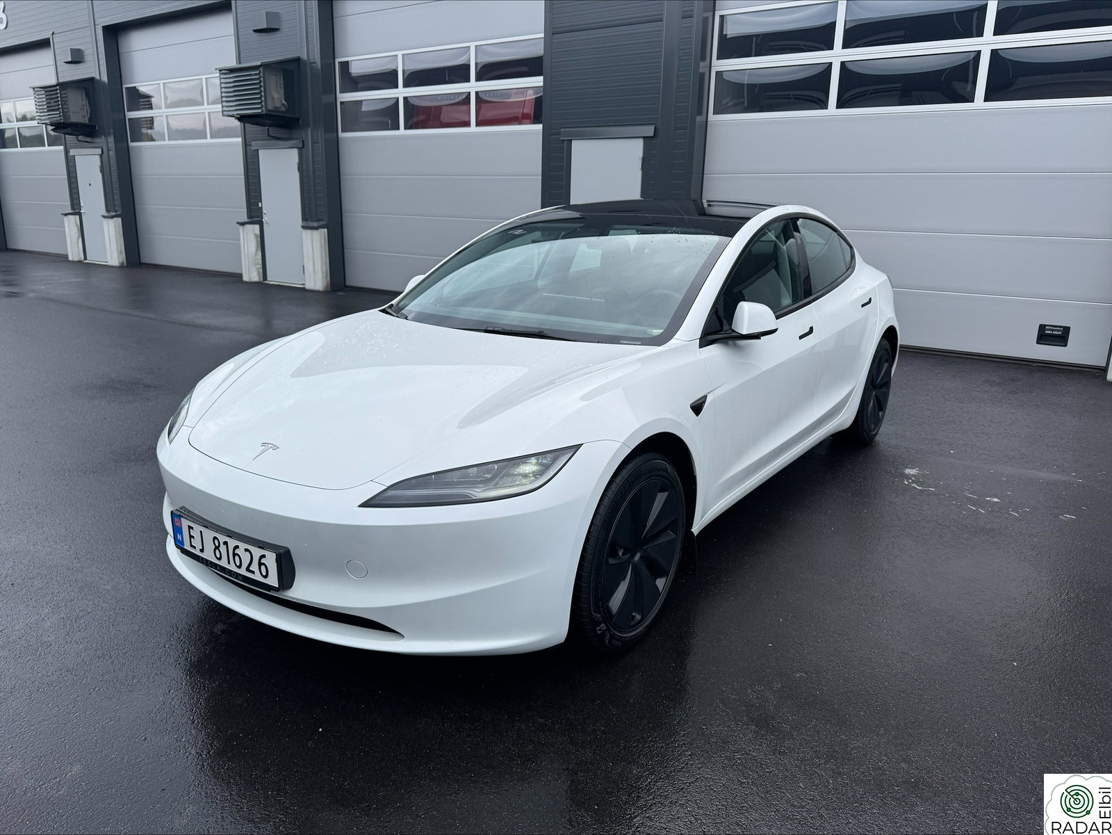 TESLA Model 3 RWD 283hk