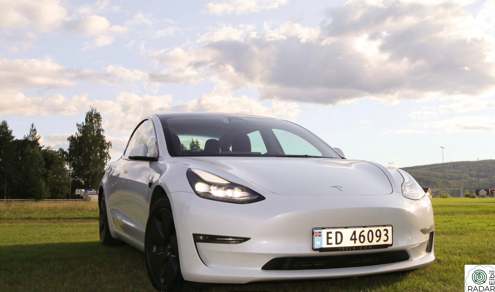 TESLA Model Y Long Range AWD