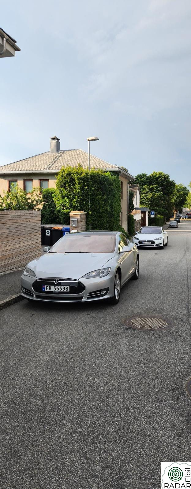 TESLA MOTORS MODEL S 85 / byt BATTERI&Driveunit / Luft / Delskinn / EUdes25!