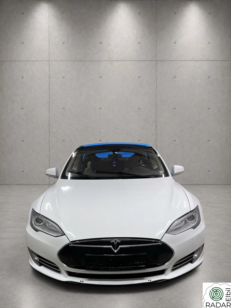 TESLA MOTORS MODEL S 85