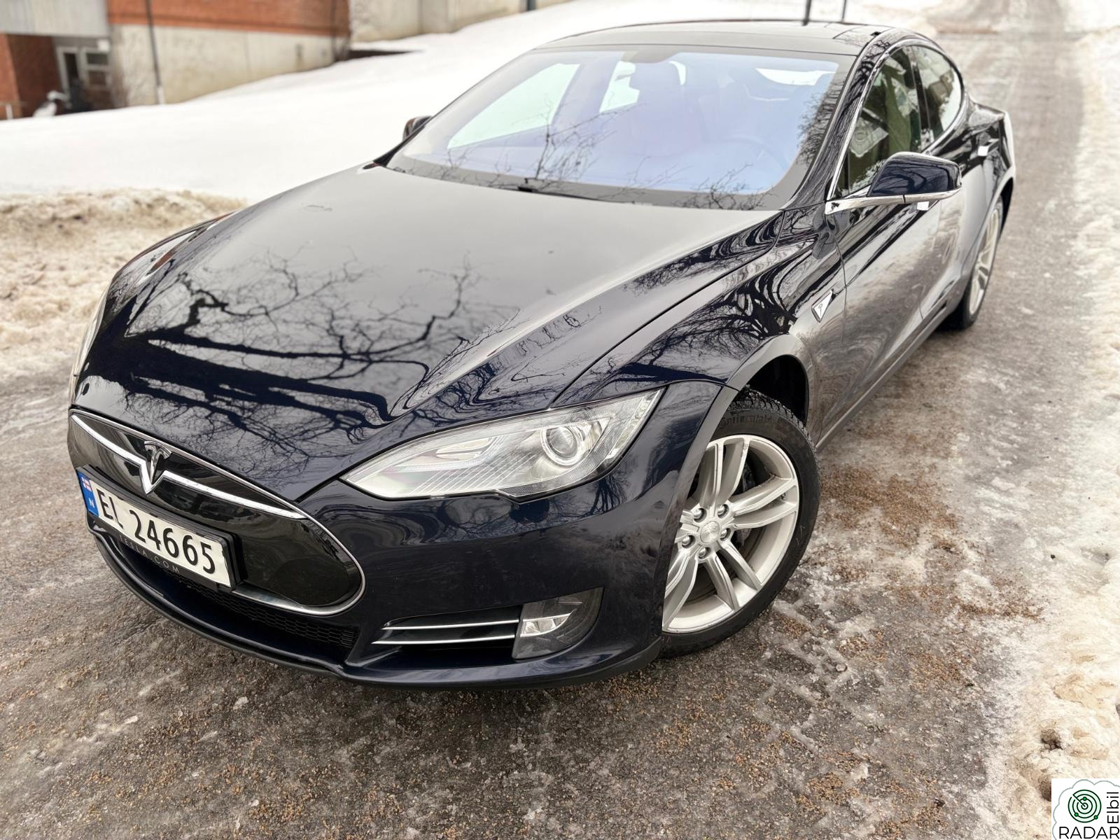 TESLA MOTORS MODEL S 85S/AUTOMAT/SKINN/NAVI/R-KAM/GRATIS LADING++