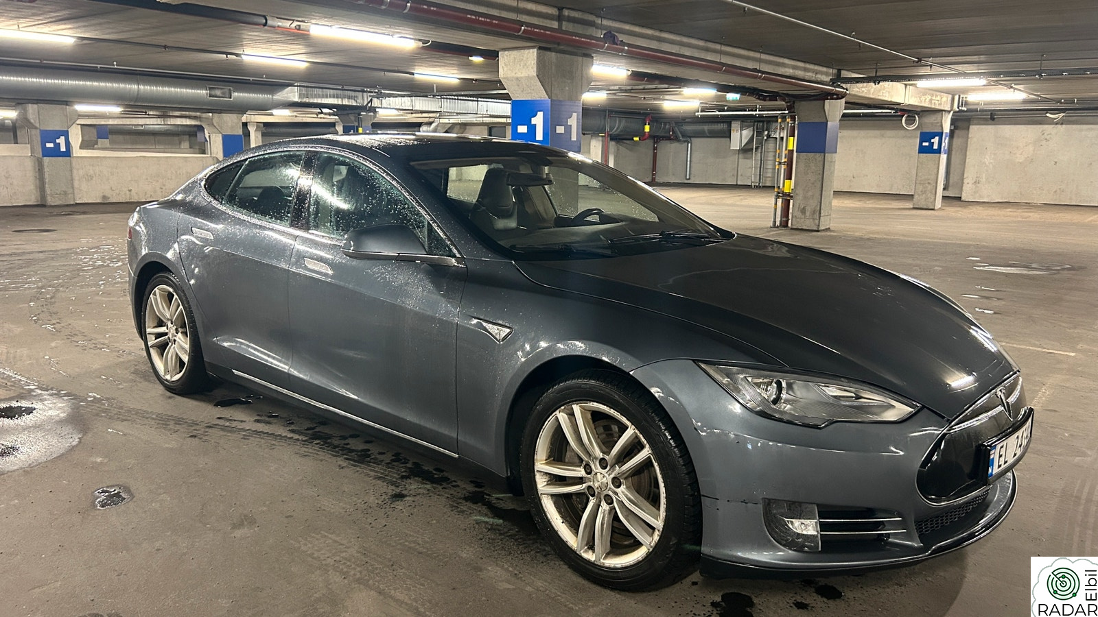 TESLA MOTORS MODEL S