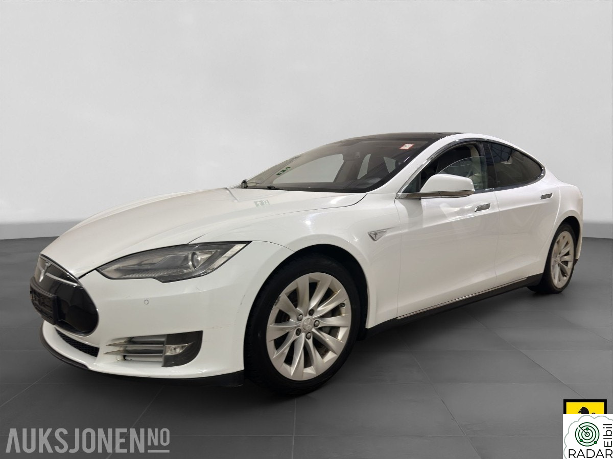 TESLA MOTORS MODEL S 85 NAVI PANORAMA SKINN KAMERA CRUISE
