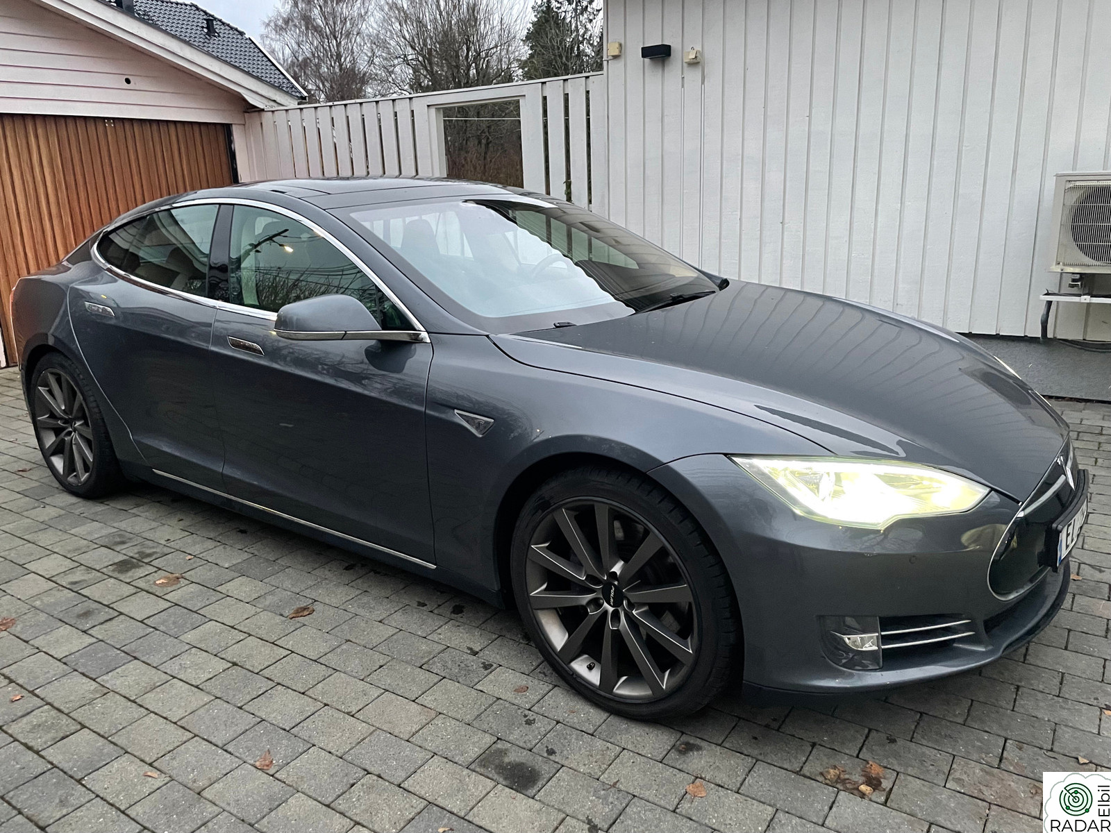 TESLA MOTORS MODEL S S 85 M refurbished batteri m garanti, Soltak.