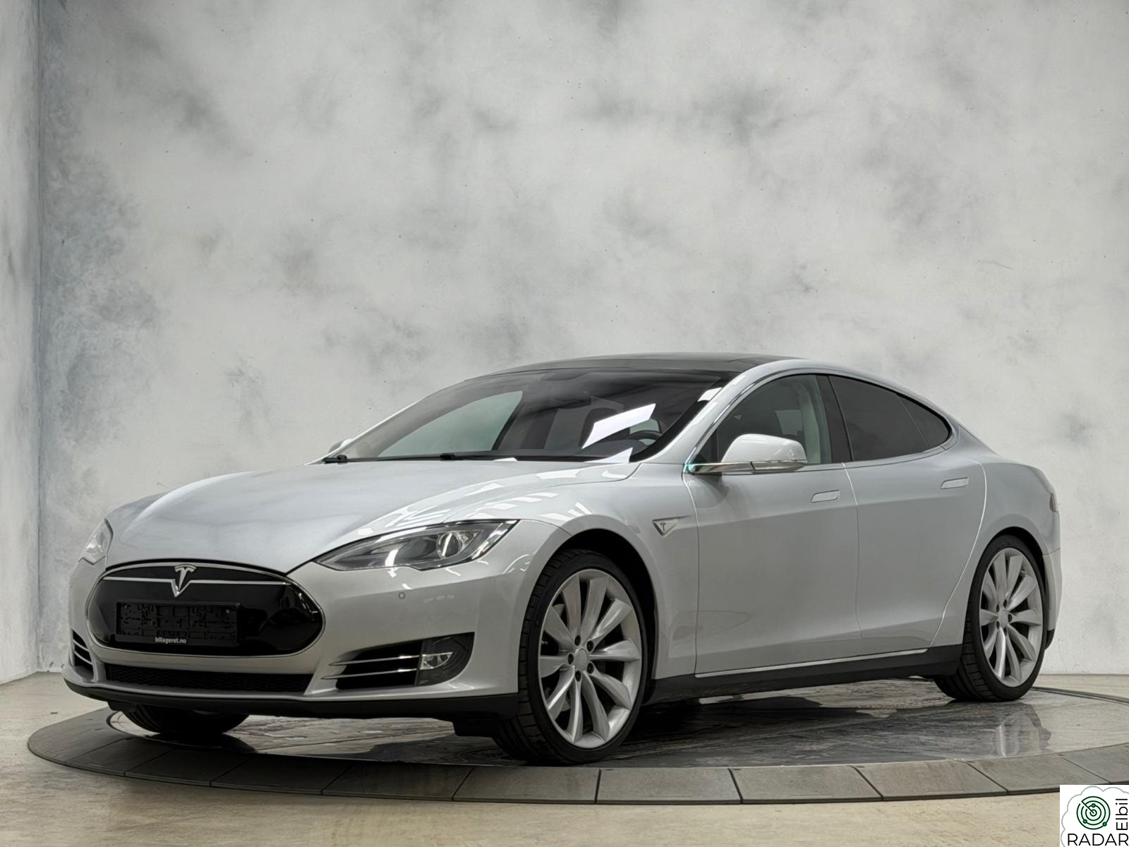 TESLA MOTORS MODEL S P85+ PERFORMANCE  | LUFT | PREMIUM | PANORAMA | KAMERA