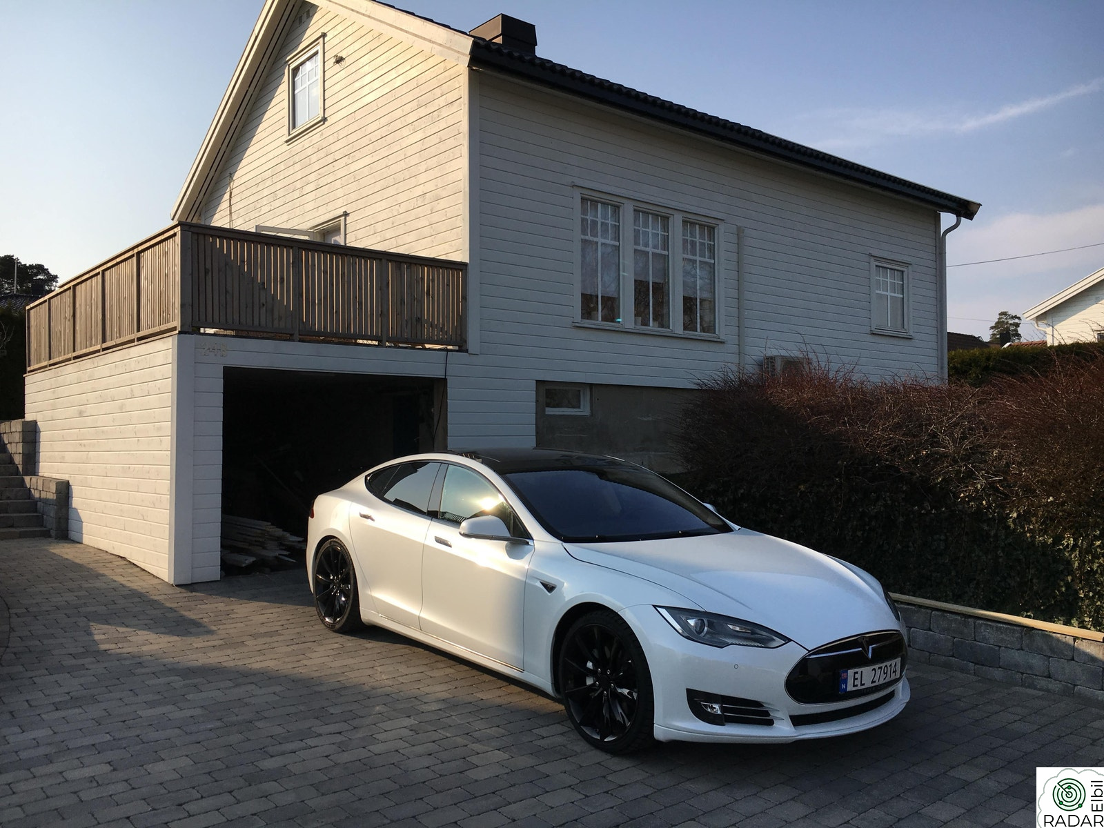 TESLA MOTORS MODEL S P85+ Gratis lading og Nytt batteri på 140000 km.