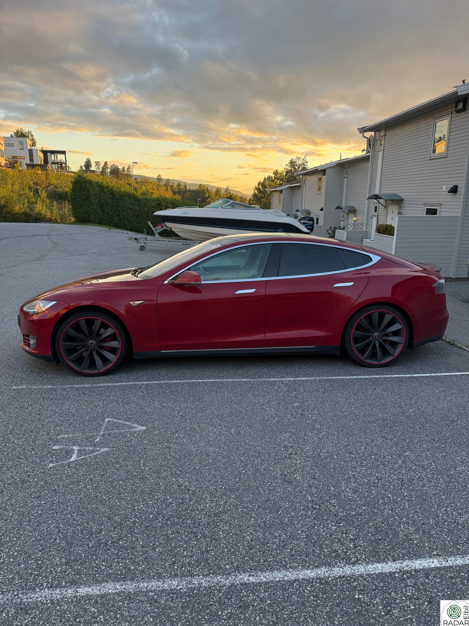 TESLA MOTORS MODEL S Performance