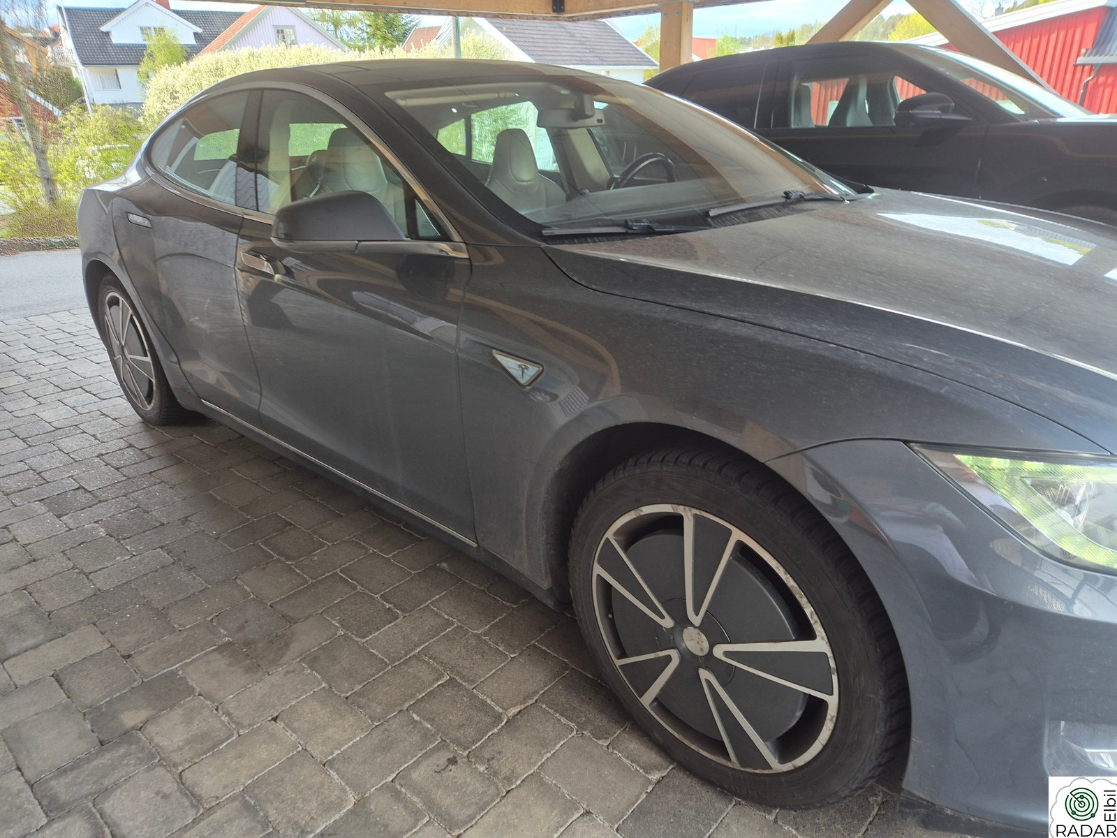 TESLA MOTORS MODEL S 85