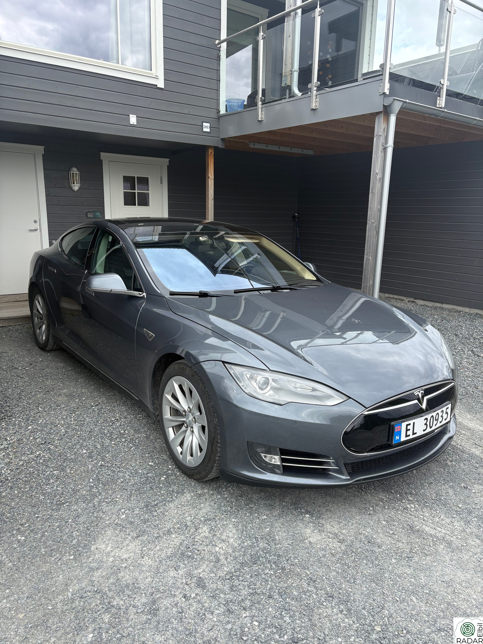 TESLA MOTORS MODEL S 85