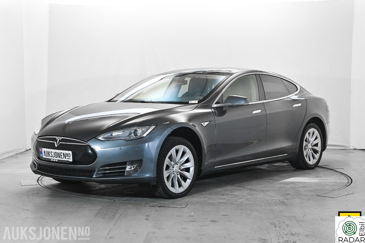 TESLA MOTORS MODEL S 85 VAREBIL 2-SETER VINTERPAKKE CCS PREMIUM LYD & INTERI