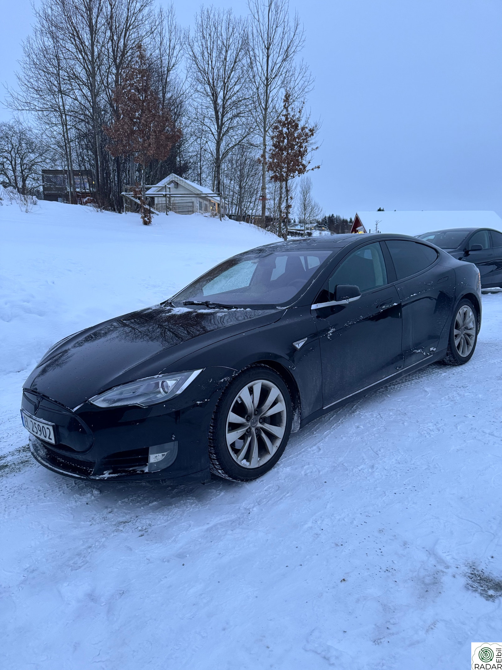 TESLA MOTORS MODEL S P85