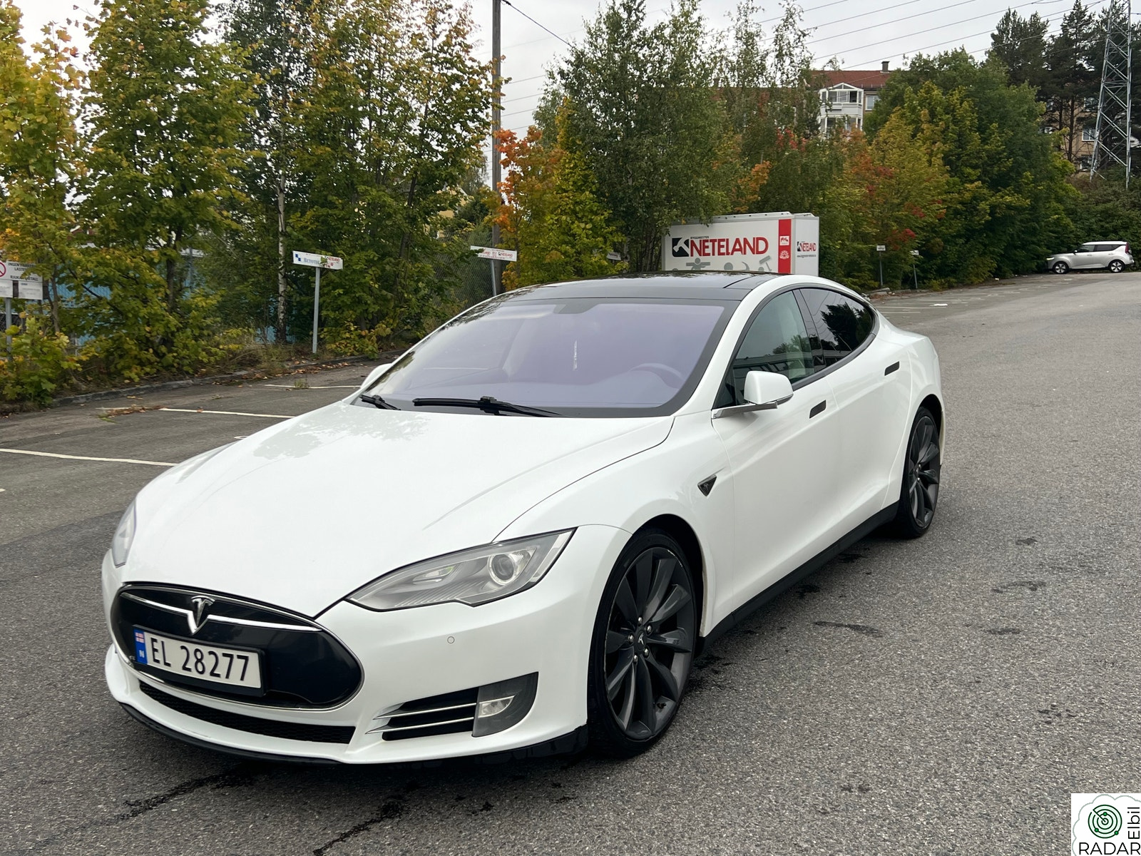 TESLA MOTORS MODEL S 85