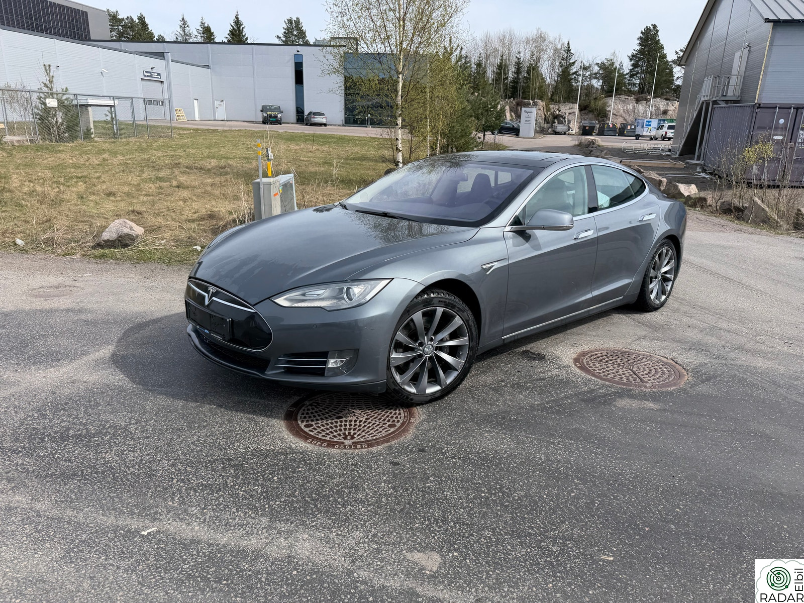 TESLA MOTORS MODEL S P85+,CCS,PANO,GRATIS LADING