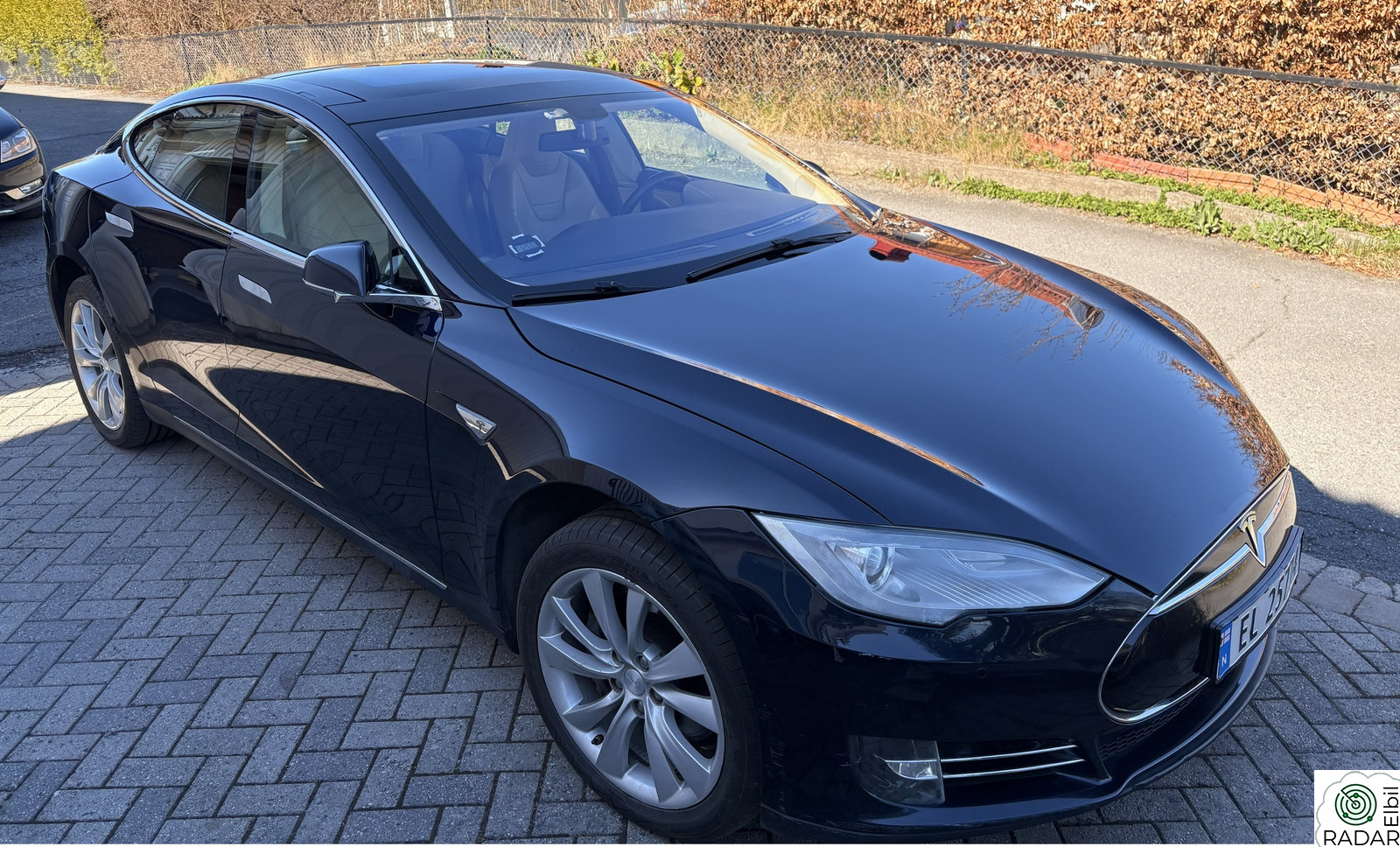 TESLA MOTORS MODEL S P85 Performance m hengerfeste