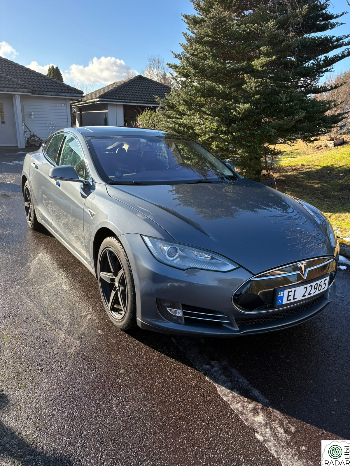 TESLA MOTORS MODEL S Performance