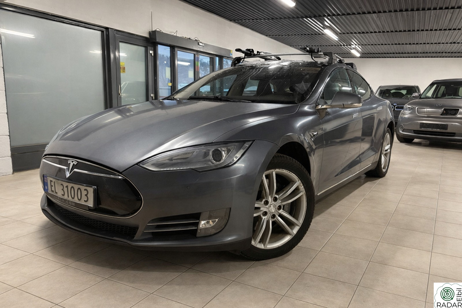 TESLA MOTORS MODEL S EU 06.2027 // 1 EIER // 7 SETER // LUFTFJARING // +