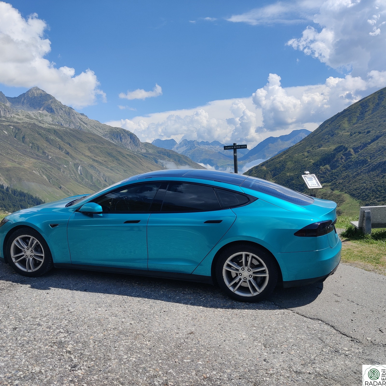 TESLA MOTORS MODEL S Performance 85/ Gratis superlading/Panorama/Luftfjæring