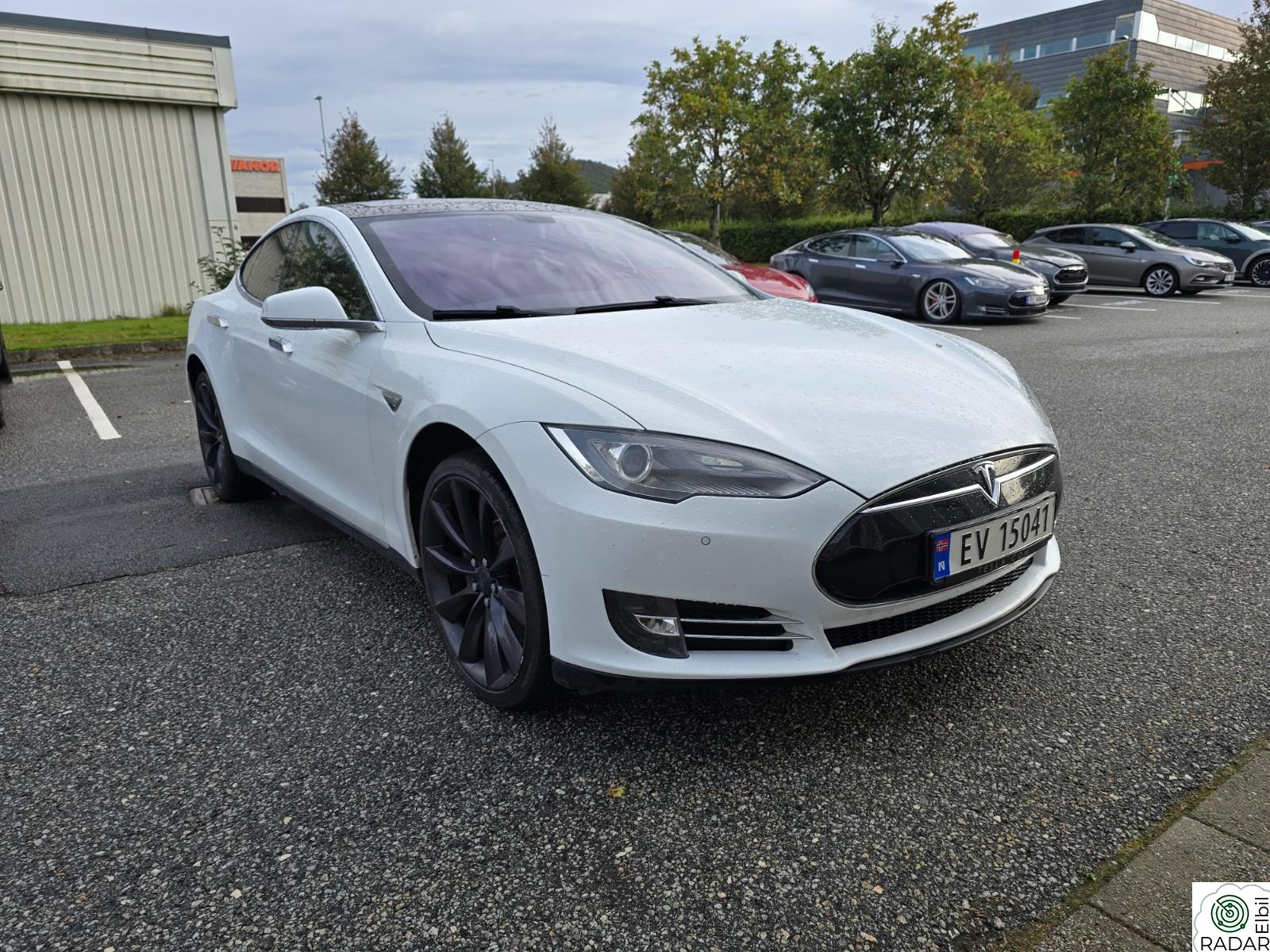 TESLA MOTORS MODEL S P85+/PREMIUM/PANORAMA/CCS/4G/GRATIS LADING/REP OBJEKT
