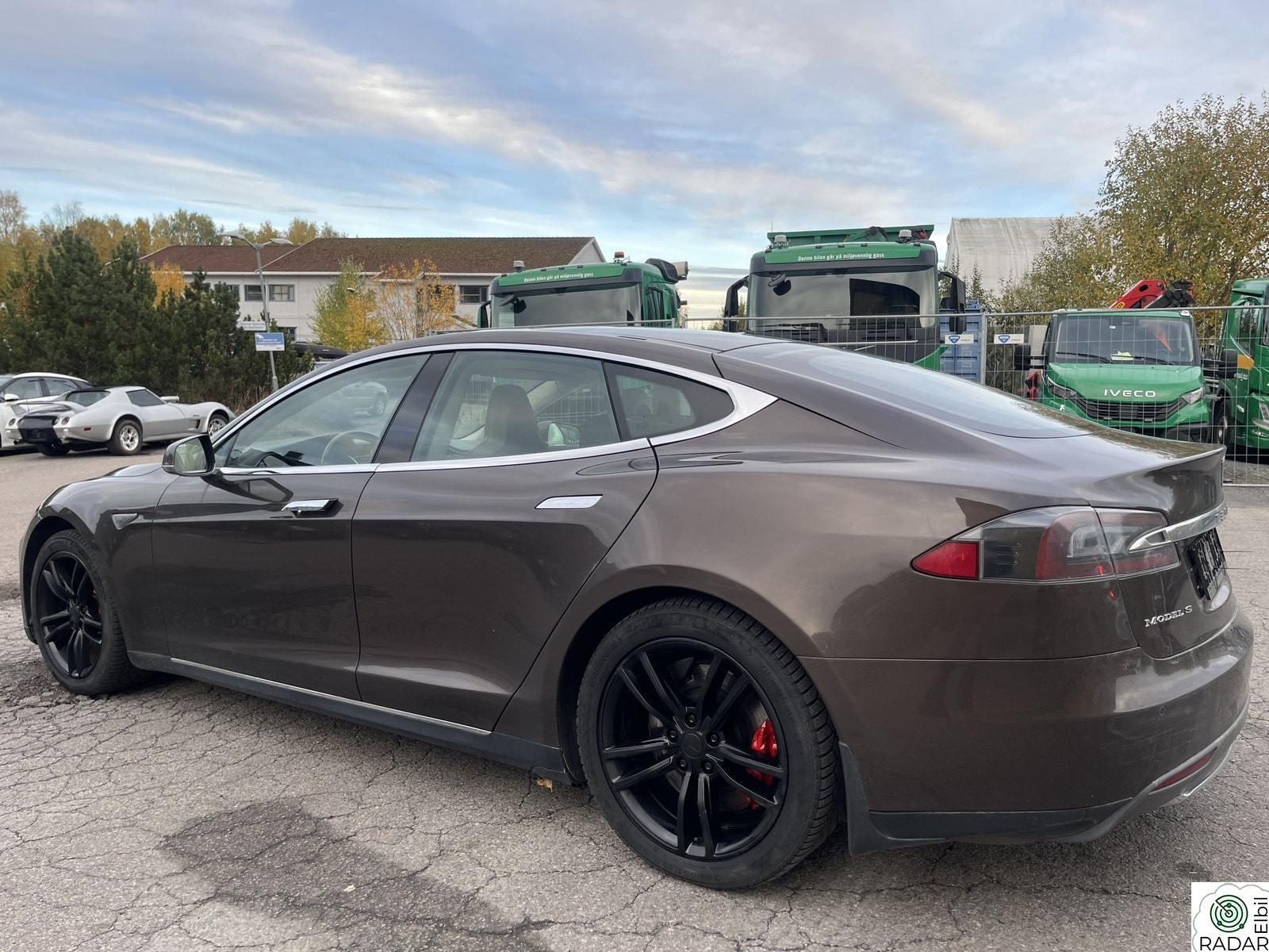 TESLA MOTORS MODEL S 85 GRATIS LADING EU-OK LUFT STOR BATTERI VINTER.P PANO